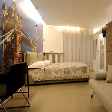 Affittacamere Smile Accomodation Аоста Екстер'єр фото