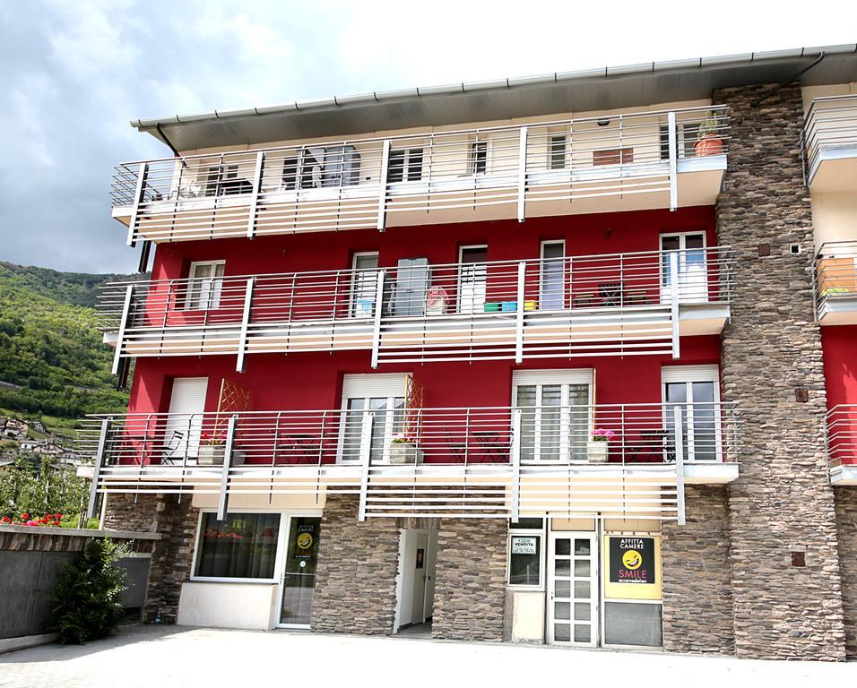 Affittacamere Smile Accomodation Аоста Екстер'єр фото